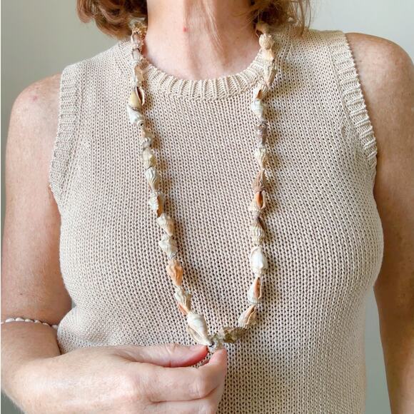 Set of 4 Seashell long strand necklaces Beachy Indie Vintage Jewelry Boho - Picture 5 of 7